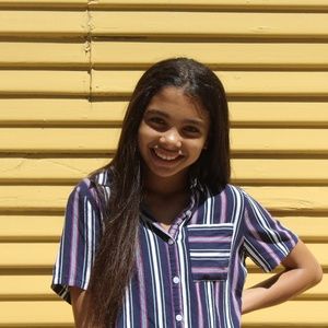 Meet your Posher, Danielle